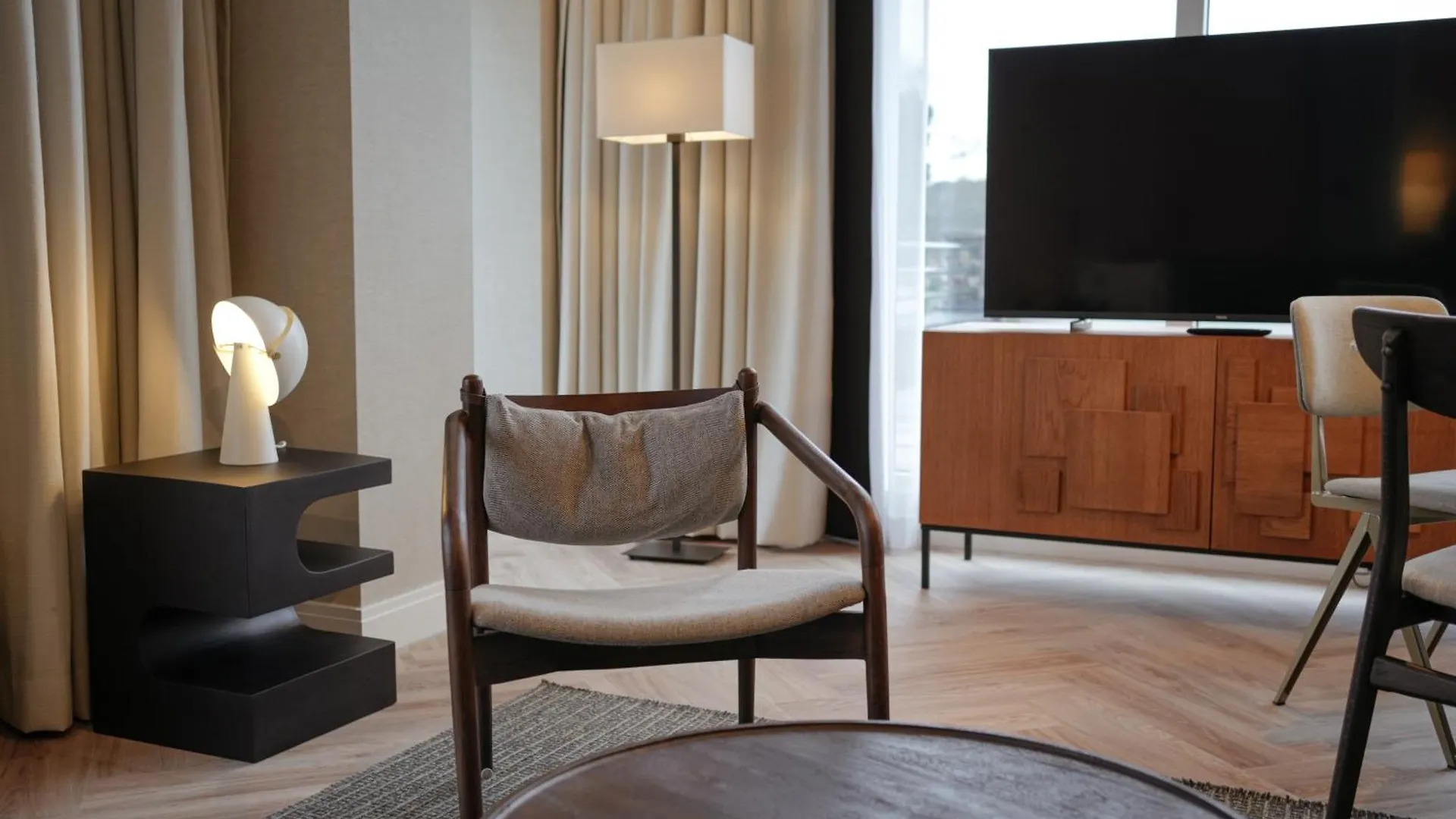 By Friso Den Haag - Scheveningen Hotel Netherlands